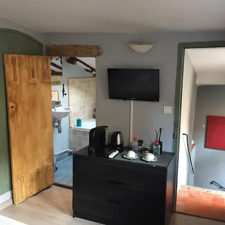 La Banasterie Bed & Breakfast