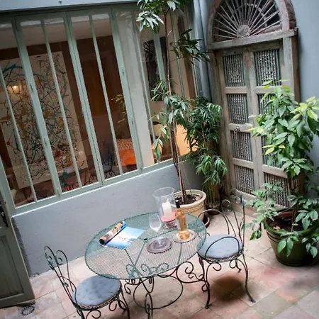 Bed & Breakfast La Banasterie Avignon
